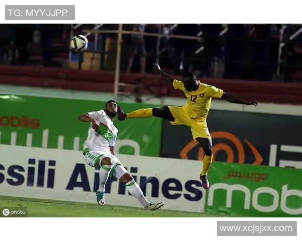 科特迪瓦与阿尔及利亚的足球对决精彩回顾与分析